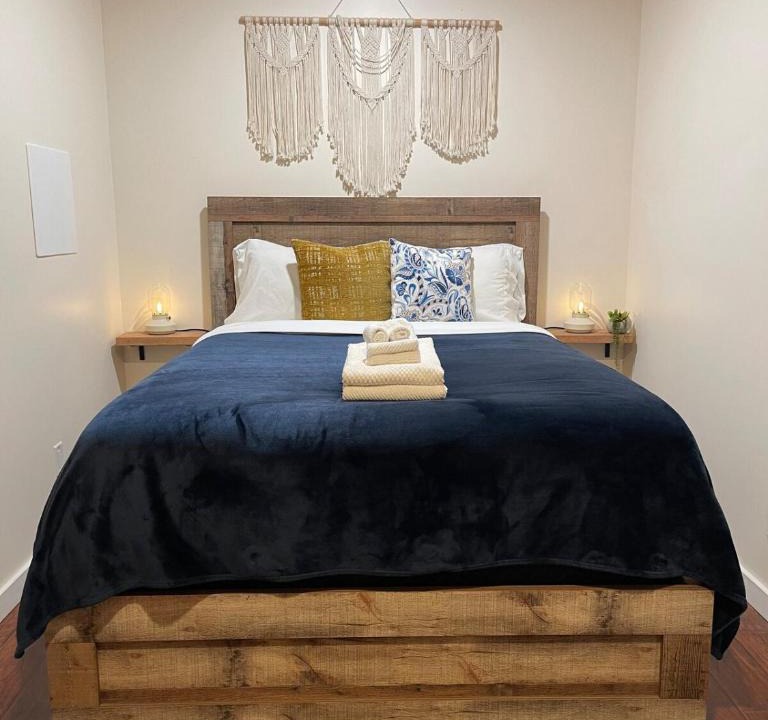 Hope House | Cozy Cedar Nook