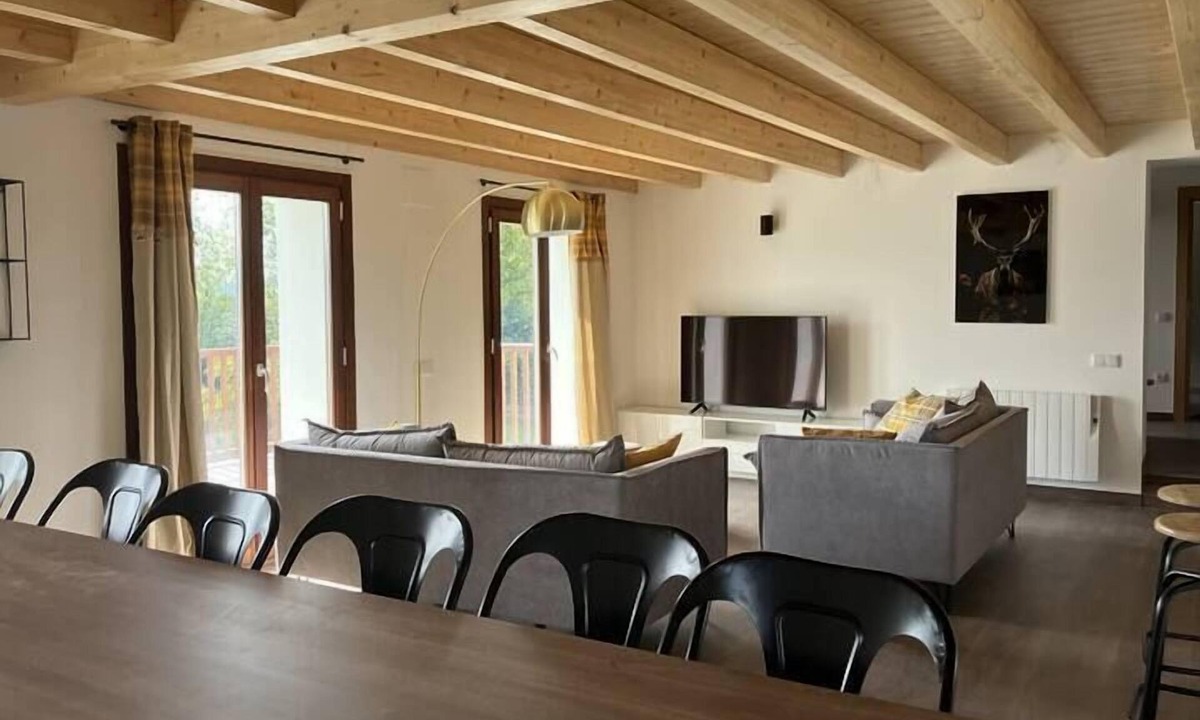Font-Romeu-Odeillo-Via Apartment | Duplex M, a huge loft in the heart of the resort town