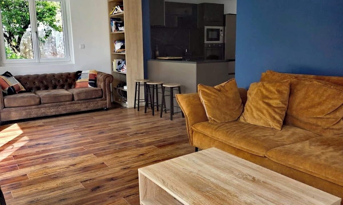 Vannes House | House in the city center, 300 meters from the train station and the hospital, 800 meters from the city walls, and 1.5 km from the port