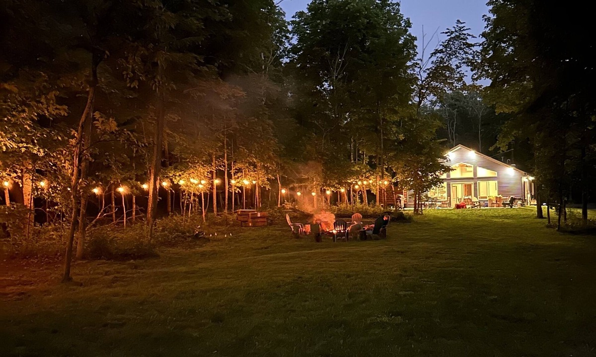Dent Cabin | Private Cabin on Dead Lake-14 acres, dog friendly, hard sand beach, comfy beds