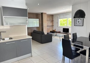 Drugstore B D - Two Bedroom Apartment, Sleeps 6 in Roses