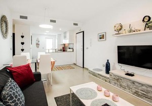 Nice Apartment In Los Arenales Del Sol in Arenales del Sol