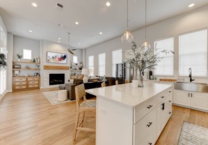 Spacious 4 Story House 1 Mile From Downtown in Austin