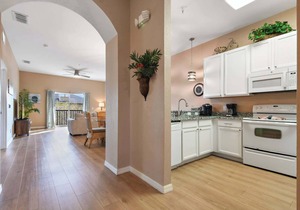Top Floor Bahama Bay Condo | 3BR/2BA | 2 Balconies | Near Disney in Davenport