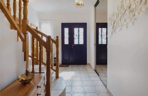 Le Chesnay Villa | 10 Bedrooms & 5 Bathrooms - 5* Villa Stella - Versailles Castle walking distance