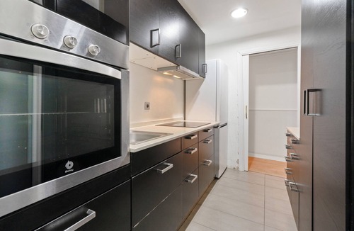 La Nova Esquerra de l'Eixample Apartment | Charming Eixample Apartment: Steps from EAE Business School