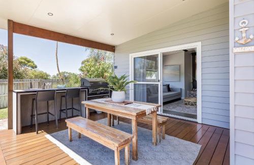 Dunsborough House | LJ's Hideout