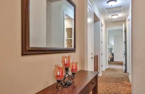 La Quinta Condo | Mountain View! Luxurious Villa with Stunning Views, Pet Friendly - Upstairs with Garage (C56)