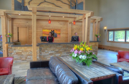 Banff Condo | NEW + Unique Wolf Condo | Hot Tub Access