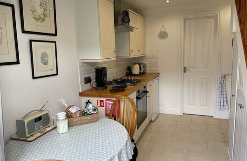 Louth Cottage | THE HERB GARDEN, romantic, character holiday cottage in Louth