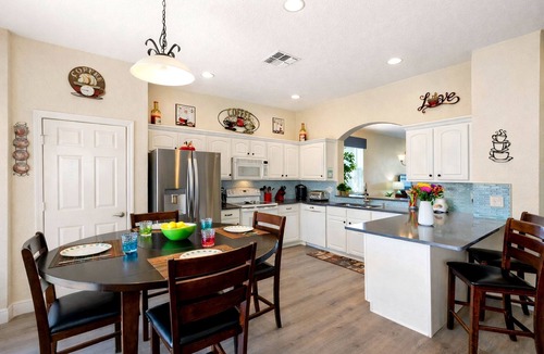 Windsor Hills House | Top-Rated Amazing Villa! Salt💧Pool, Game Room + Pool Heat, BBQ & Baby Gear