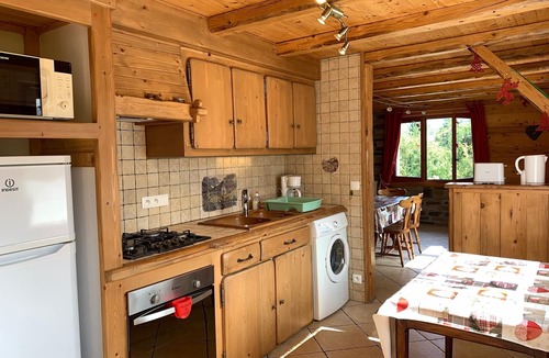 Cordon Apartment | View not overlooked front of the chain of Mt BLANC ground floor with private terrace