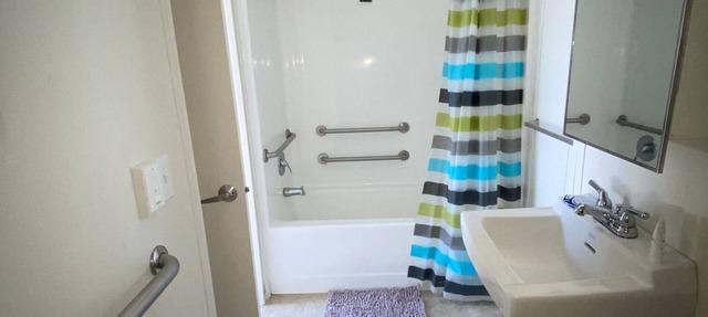 2 Bed, 1 Bath, apartment style crew lodging in Gardendale