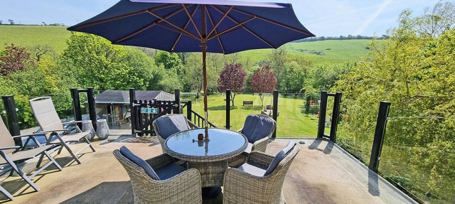 2 bedroom accommodation in Polmassick, near St Austell in Saint Goran