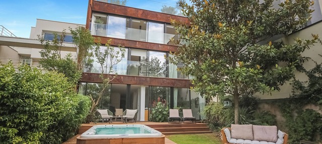 3,300 sqft Architect Villa, 5-Levels very close to Paris in Issy les Moulineaux