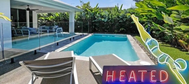 32c continuously heated pool 300m to beach Seaside@PalmCove in palm cove