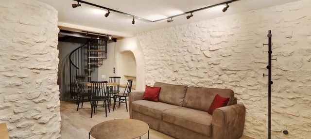 A Cosy 1-BR/1BA Duplex in Montmartre in Paris