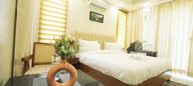 Accessible Luxury Apt near Cyber Hub in Gurugram