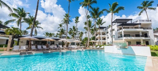 Aligio - A Quiet Retreat in Paradise - 2 BR, 2 pools, WiFi, AC, Private Hot Tub in Las Terrenas