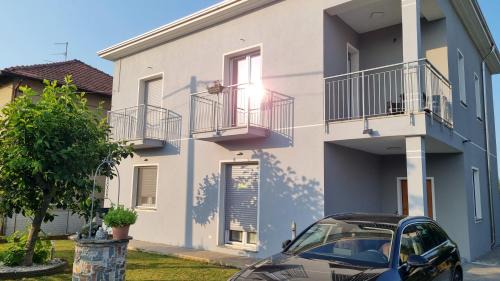 Appartamento con terrazza in Gazzada