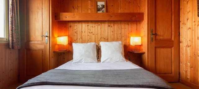 Authentic 2BR apartment 500m from city center in Megève
