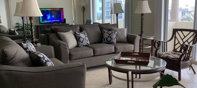 Beachfront Condo With Balcony/Partial Ocean View - Special Summer/Fall Pricing in Surfside