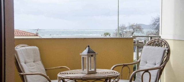 Beachfront two room apartment "Sparaglione" in Alghero