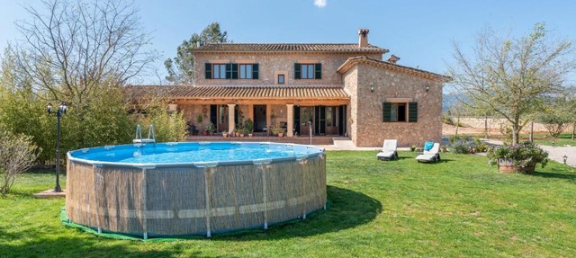 Can Olivera in Consell