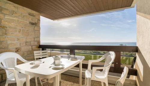 Carnac - Studio cabine 4 pers, 28m², vue mer, parking, animaux acceptés in Carnac