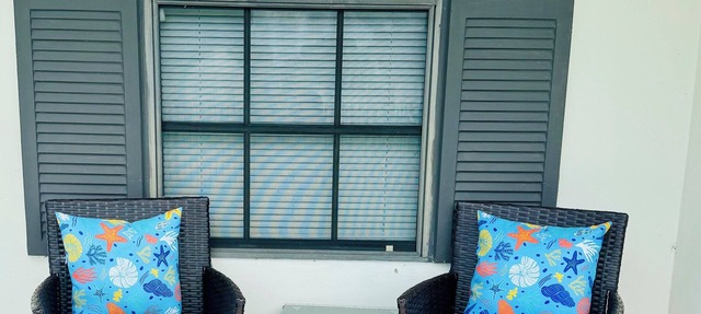 Charming 4-bedroom Pool house with WiFi, king bed, AC in lovely Orlando in Orlando