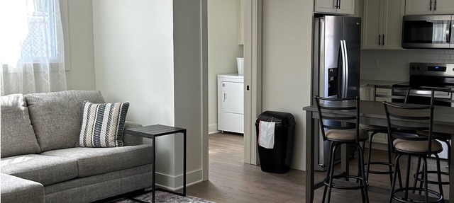 Charming Downtown 2 Bedroom Apartment in Troy
