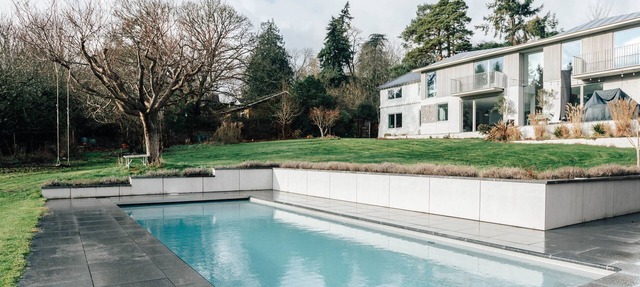 Cherry Tree House in Henley-on-Thames