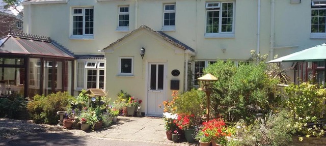 Coach House Cottage in Bournemouth