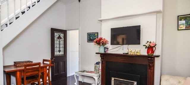 Comfortable Victorian Terrace close to shops in Lithgow