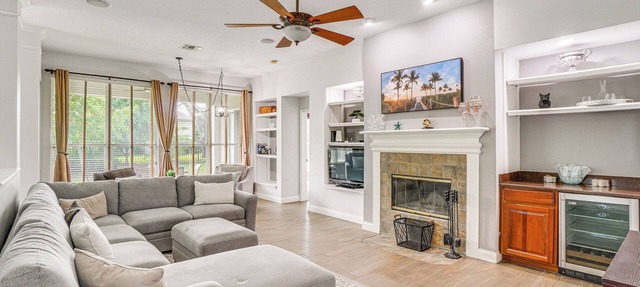 Community Amenities at Spacious Orlando Home! in Orlando