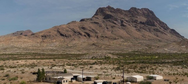 Corazones Draw PLUS: Two Homes on 400 acres in Brewster County