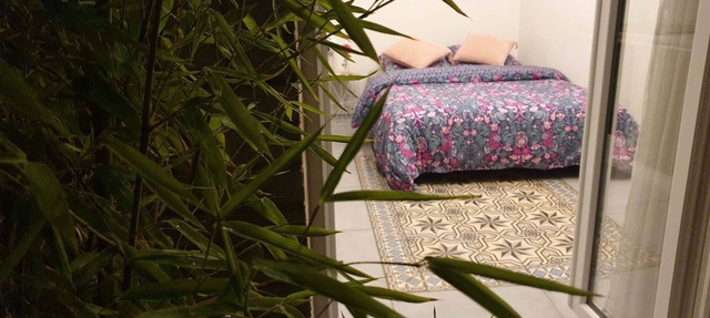 Cosy Studio on the Canal "Near train station & CDG - Paris - Parc des Expos". in Sevran