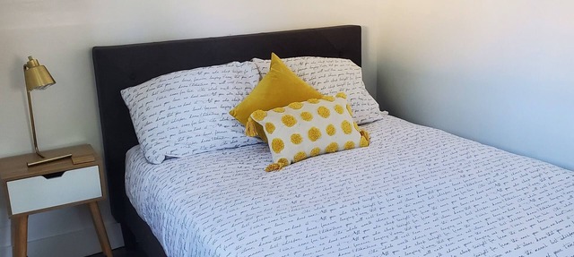 Cozy 2 bedroom suite in Sidney