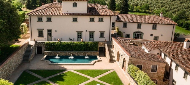 Dimora Torricella - Twenty Bedroom Villa, Sleeps 37 in Impruneta