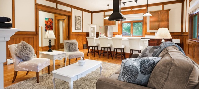 Executive Elegance Close to Lake in Kelowna