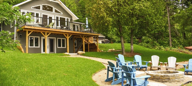 Family-Ready Waterfront, Beach, Canoes Kayaks, Dog OK in Algonquin Highlands