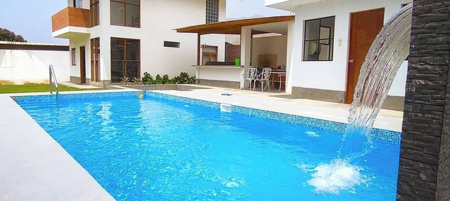 Fully Private 4-Bedroom Country House with Pool and Outdoor Cinema Pet Friendly in Cieneguilla