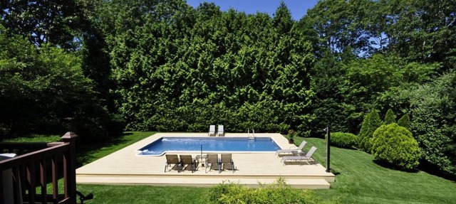 Hamptons nice 4 Queen bdr,Billiard,CAC,BBQ,large pool deck in Hampton Bays