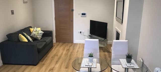 Heart Of Henley 1 Bed Luxurious Apartment. Ascot Suite in Henley-on-Thames