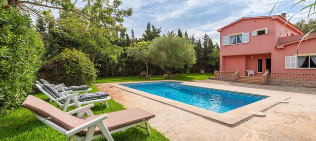 Holiday Home 'Luna Azul' with Private Pool, Private Terrace and Wi-Fi in Palma