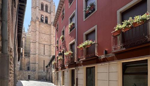HOSTEL ALEA in León