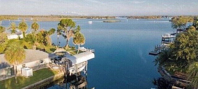 IMPECCABLE CRYSTAL RIVER KING'S BAY WATERFRONT RETREAT - COMFORT & SERENITY in Crystal River