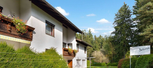 Lovely apartment for 4 guests with WIFI, TV and balcony in Unterburg Am Klopeiner See