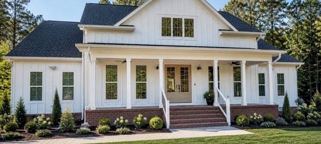 Luxurious getaway with access to pool! Pets are welcome! in Williamsburg