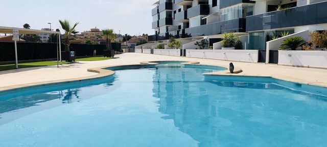 Luxurious new apartment 5mn walk from the city center Beaches and Port in Dénia